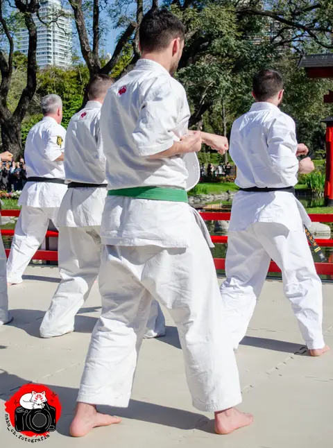 Demostración grupal de técnicas · Enbu en el Jardín Japonés 2024