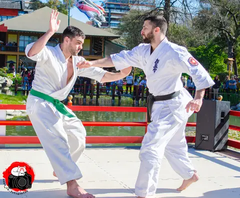 Aplicaciones de técnicas en parejas · Enbu en el Jardín Japonés 2024